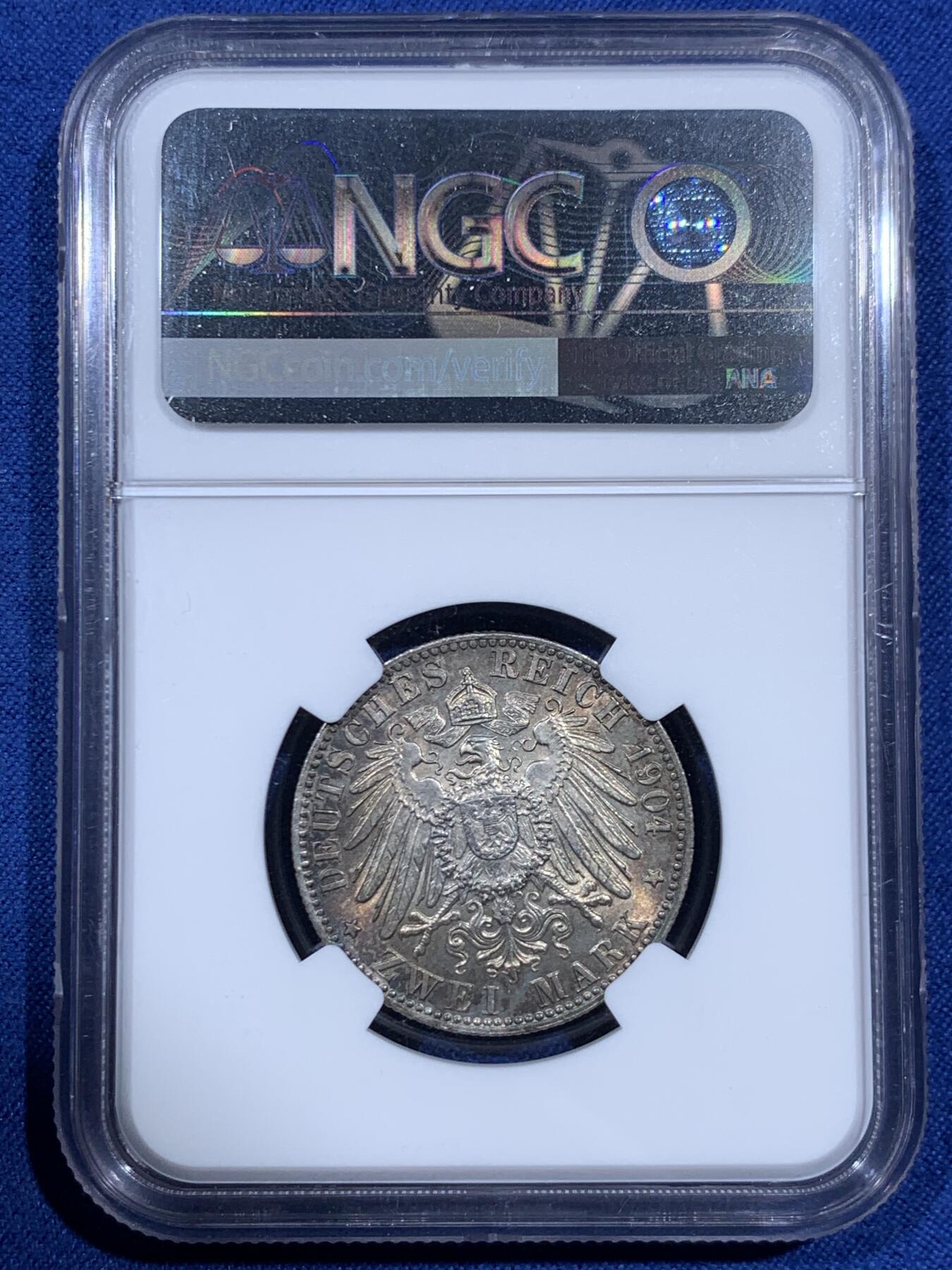 《竞宝斋》第459场 周日，周一，2场连拍 （全场包邮）欢迎送拍 NGC MS62 德国1904年不莱梅2马克银币 原光五彩 状态一流 有点严评了