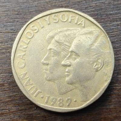 【铜匠收藏】★第138场★散币场。不寄存，30包邮。不满30元，支付5元运费。《接受代拍 代送NGC评级》 - 75【无寄存】西班牙 1989年 500比塞塔 卡洛斯一世和索菲娅夫妇 铜铝镍币