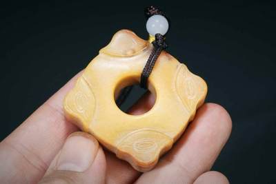 上海都达杂项专场三（全场包邮） - 和田古玉琮86-4