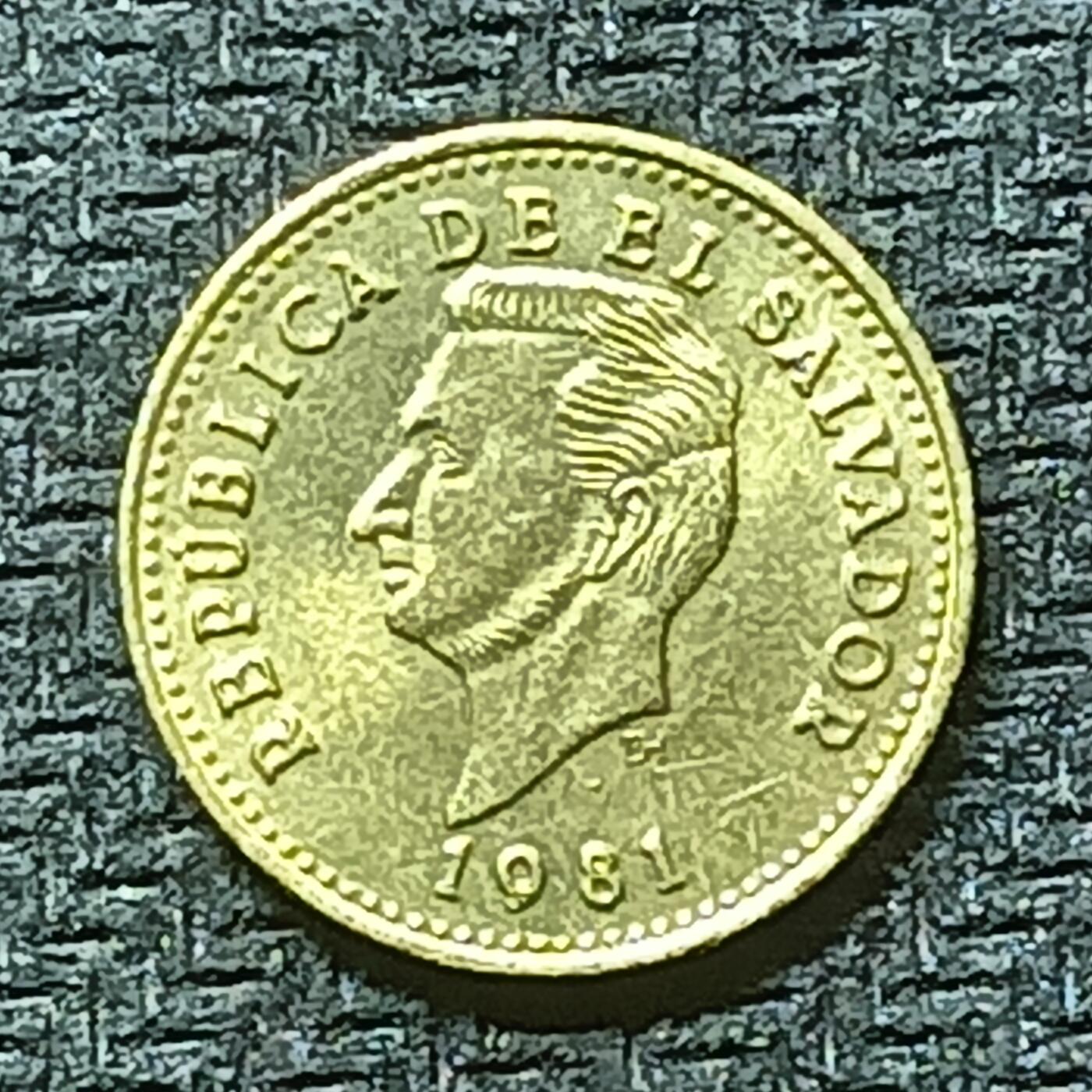 新2026B第六组世界各国精品钱币奖章纪念章花钱401-830 500萨尔瓦多1分