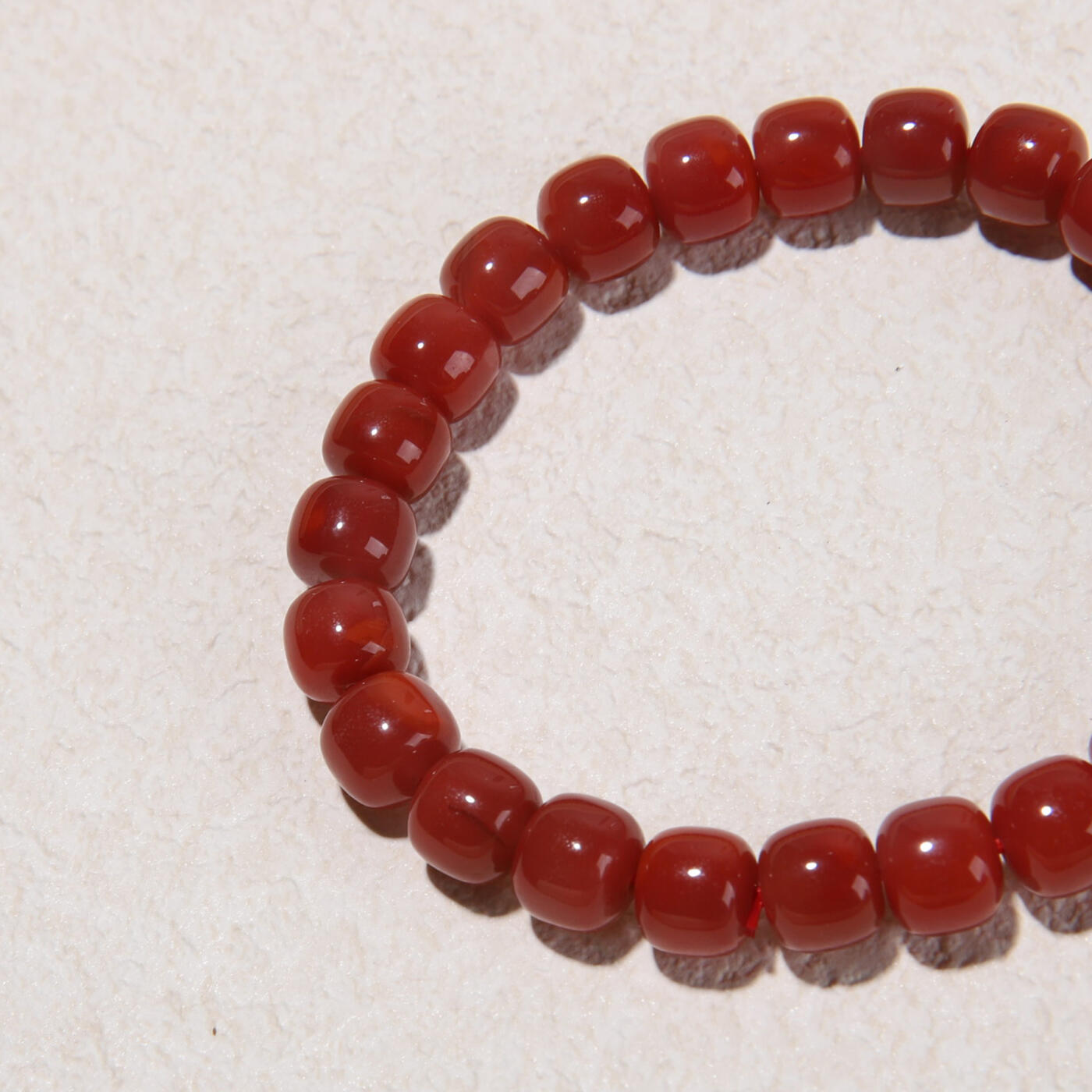 瑰丽珠宝（一） 纯色玫红南红手串