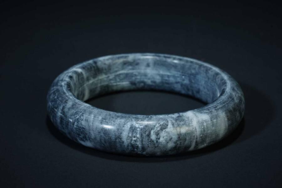 上海都达杂项专场三（全场包邮） 天然墨玉手镯86-35