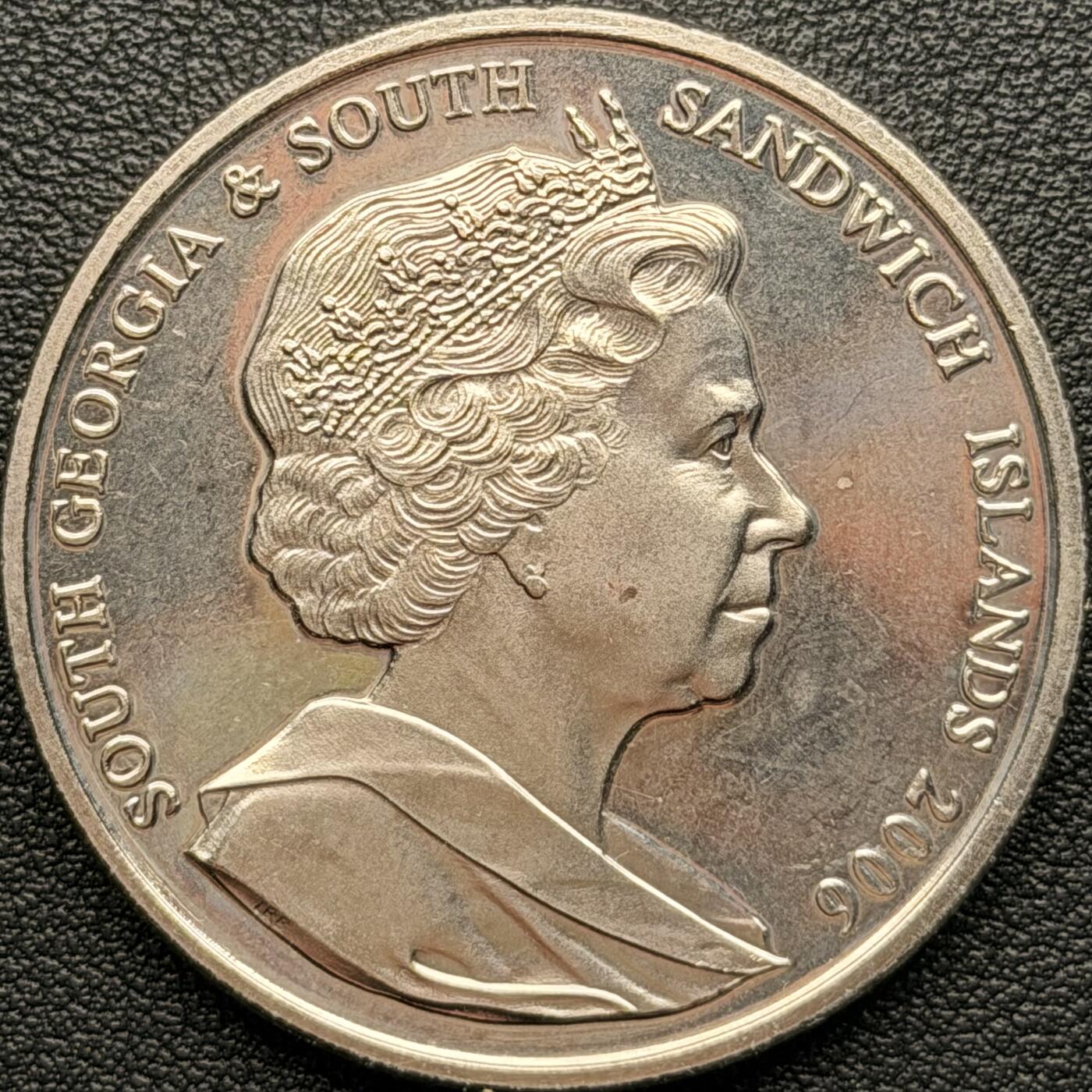 ＜星葵钱币社＞散币克朗场第68期·1月23日发货 南乔治亚岛和南桑威奇群岛2006年灰头信天翁2镑克朗型纪念币