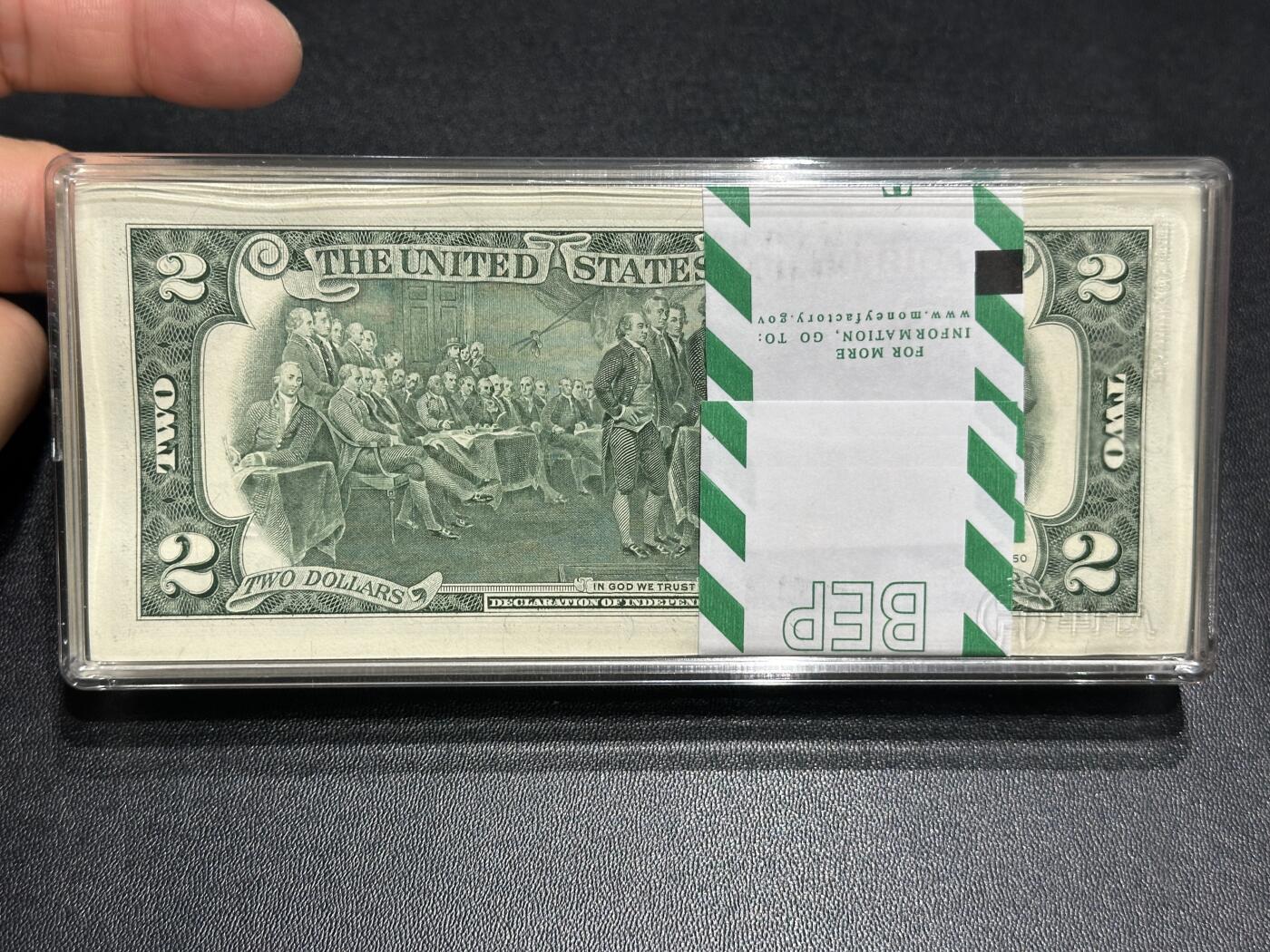 《外钞收藏家》第六百零三期（精选场）（本平台长期征集拍品、欢迎藏友们联系合作） 2013年美国2美元 标准100连号 全新 B冠 补号