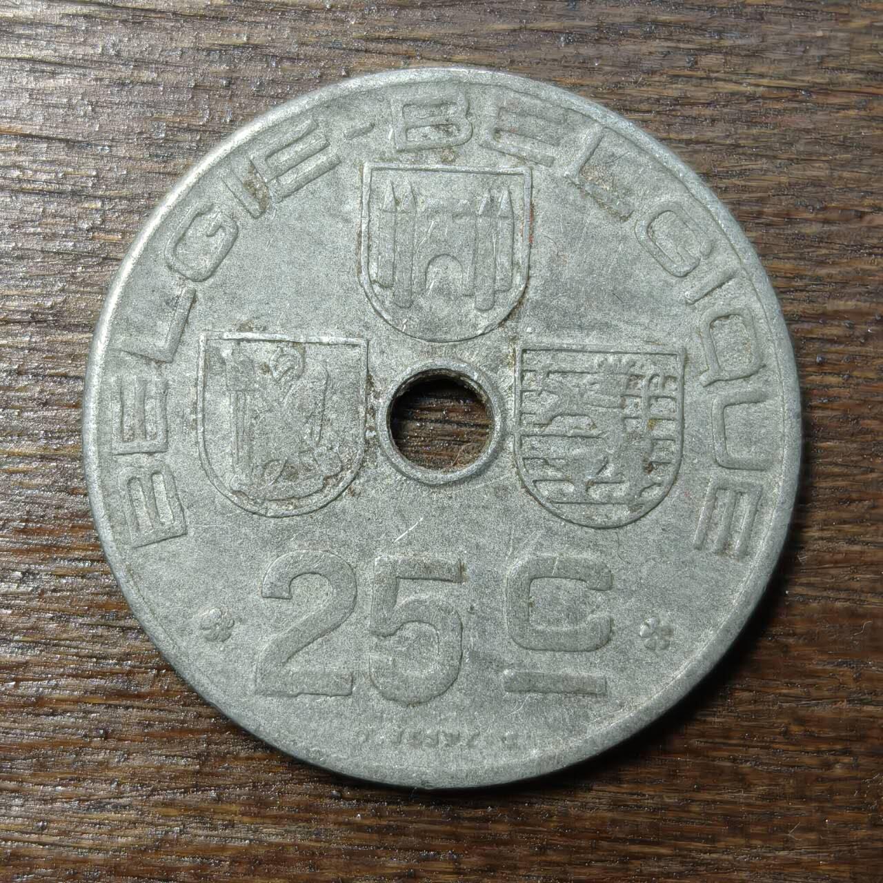 【铜匠收藏】★第138场★散币场。不寄存，30包邮。不满30元，支付5元运费。《接受代拍 代送NGC评级》 58【无寄存】【铜匠收藏】1943年 德国占领比利时 25分 中孔锌币