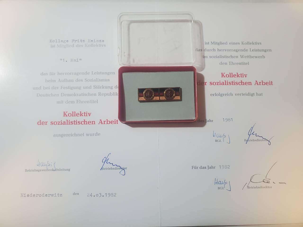 韵星假日拍卖第三十七期 -- Rimey Holidays Auction 37 民主德国连续获得两次集体劳动荣誉奖章略/挂带证书一套