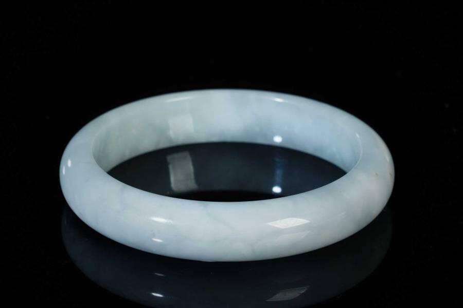 上海都达杂项专场三（全场包邮） 天然冰糯种翡翠手镯86-41