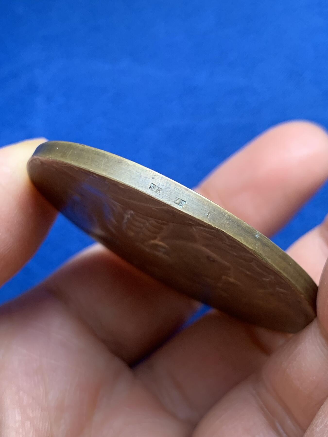 《竞宝斋》第459场 周日，周一，2场连拍 （全场包邮）欢迎送拍 法国波尔多玛丽安娜女神铜章 55.5克 50mm 铜标边铭