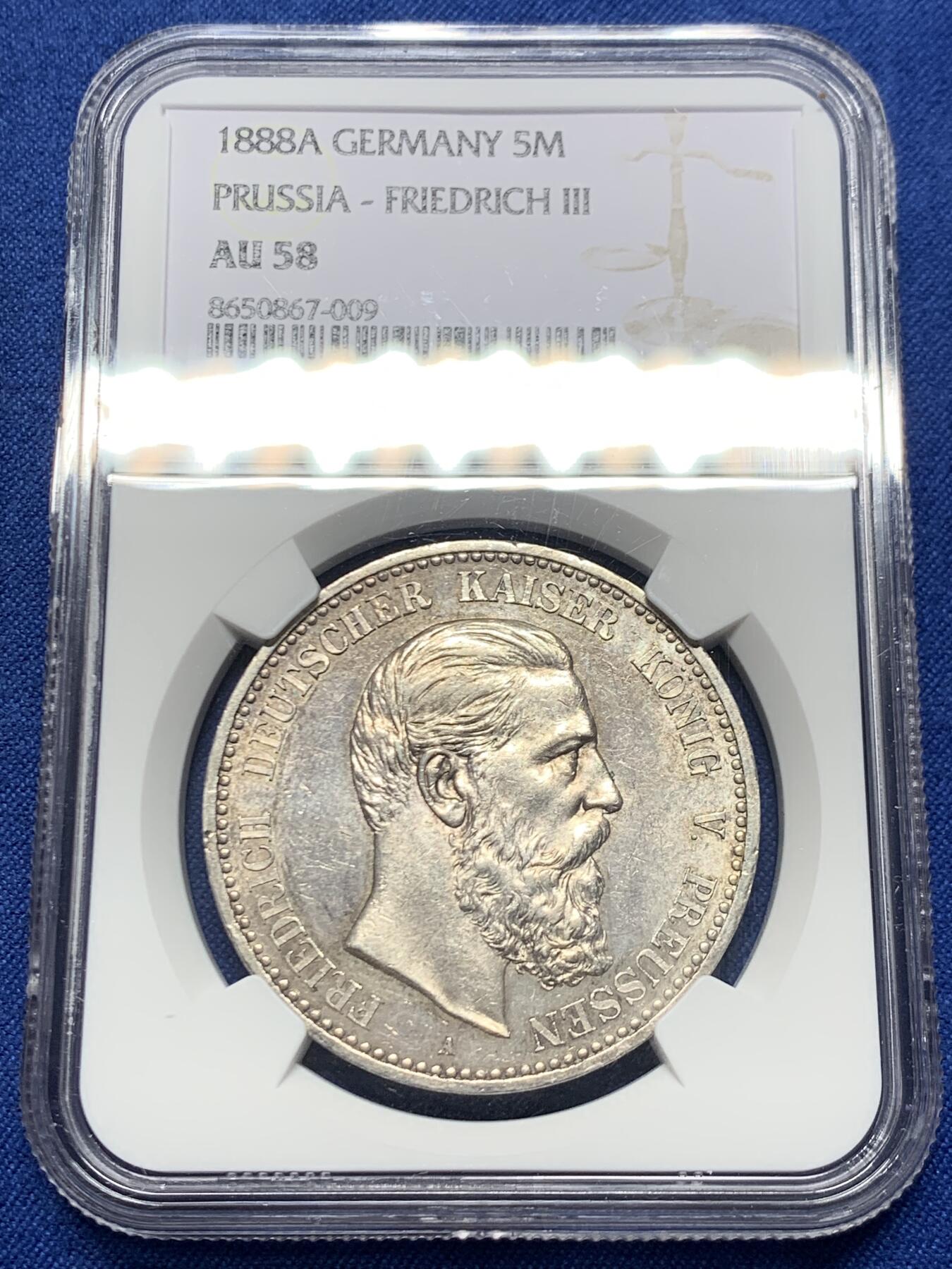 《竞宝斋》第459场 周日，周一，2场连拍 （全场包邮）欢迎送拍 NGC AU58 德国普鲁士三皇之年1888年弗里德里希三世5马克大银币
