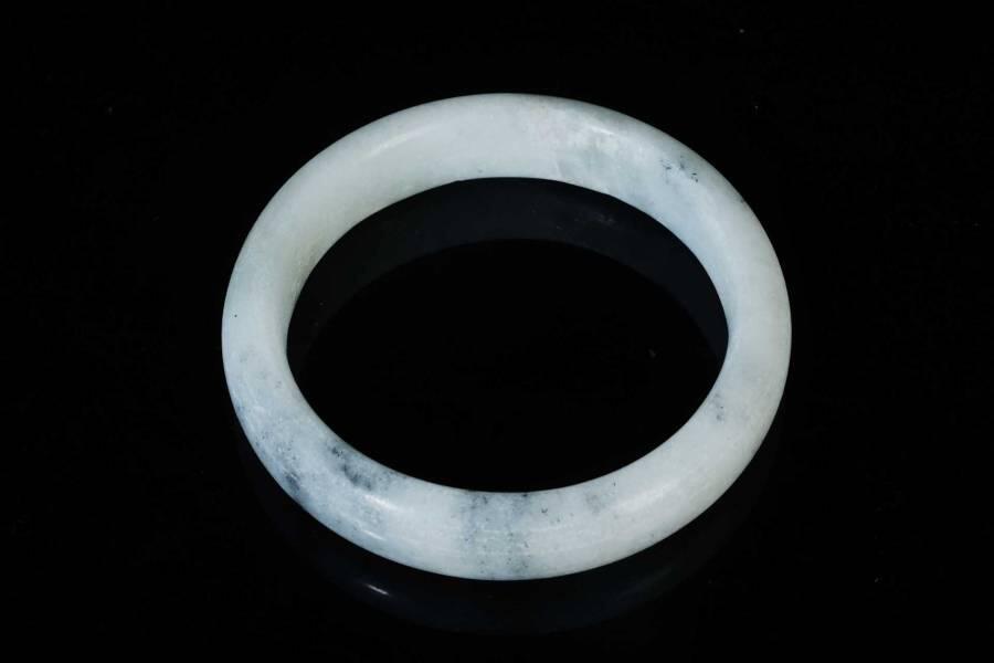 上海都达杂项专场三（全场包邮） 天然和田玉点墨青花手镯86-37