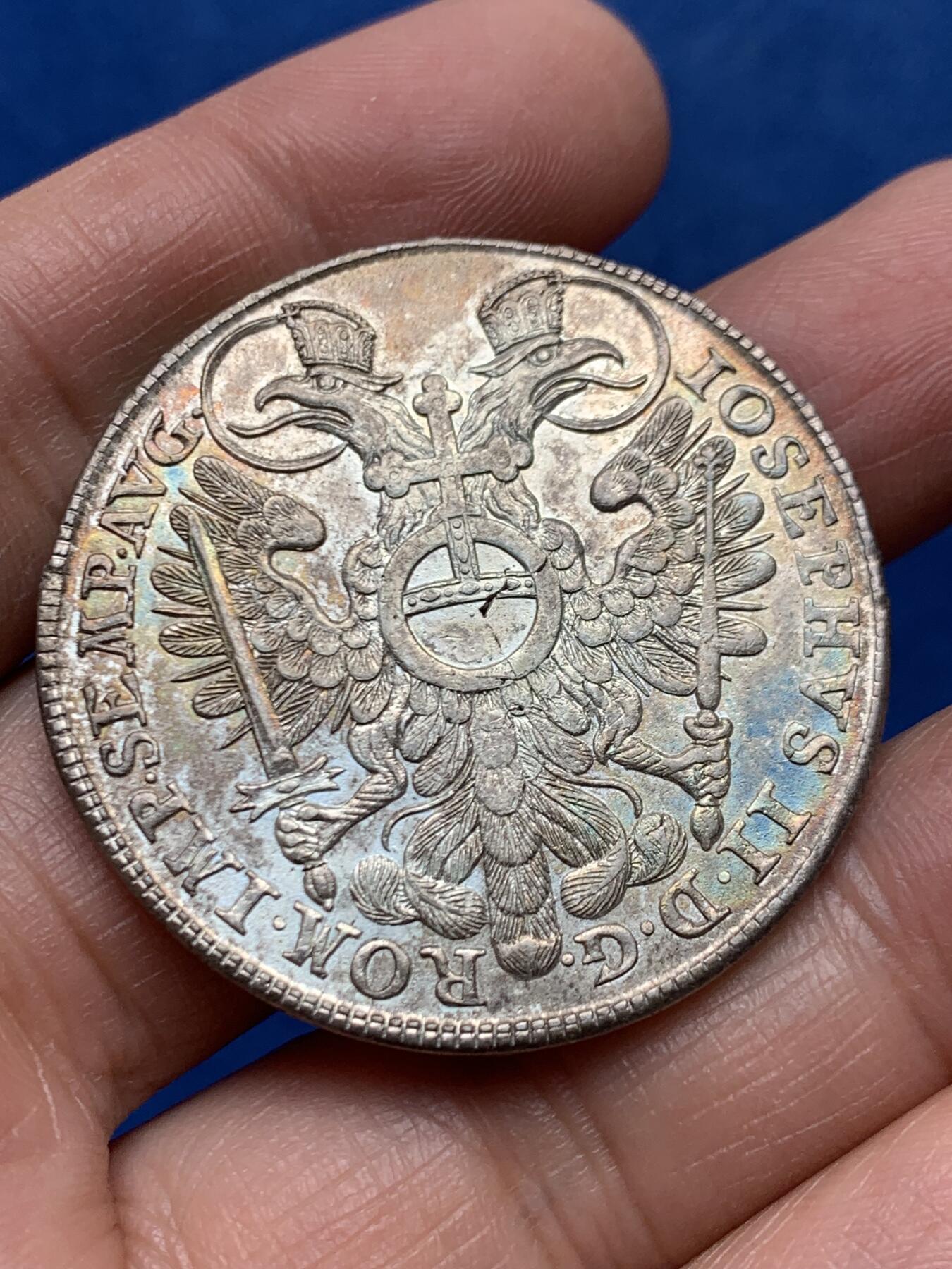 《竞宝斋》第460场 周日，周一，2场连拍 （全场包邮）欢迎送拍 神圣罗马帝国1768年纽伦堡城市景观泰勒 28克 40.6mm 带光五彩 细节极美 非常漂亮