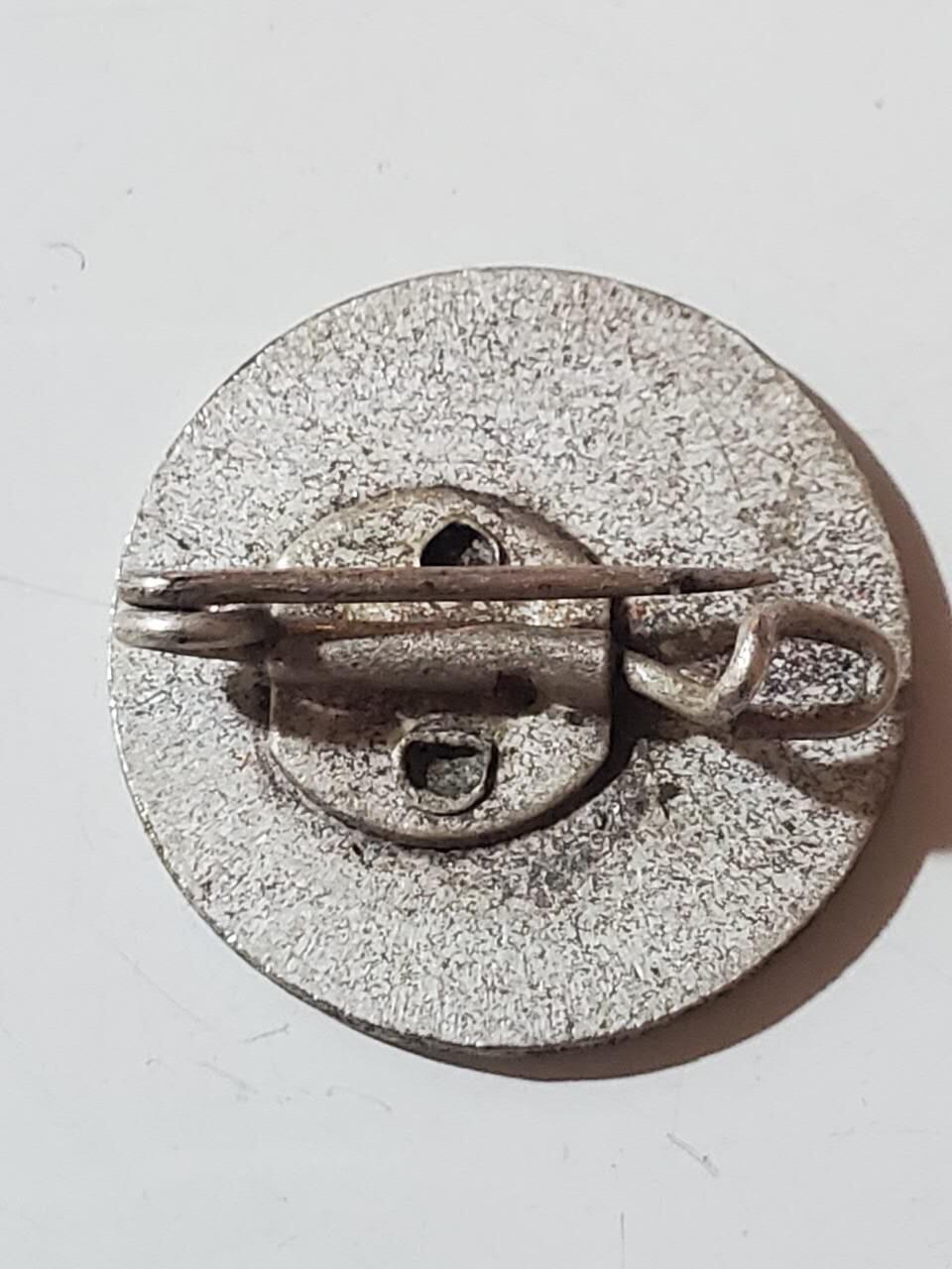 韵星假日拍卖第三十八期 -- Rimey Holidays Auction 38 苏联1960太空探索证章 少见