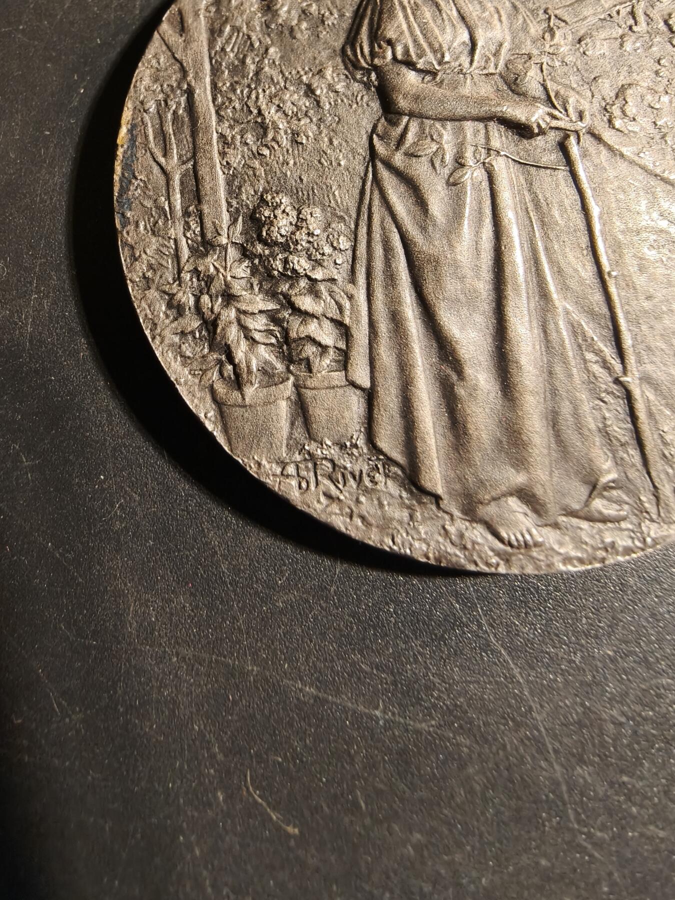 老王徽章第178期 法国图尔市农业委员会镀银大铜章     原盒    大师里维特作品     直径50mm     重量58.4g