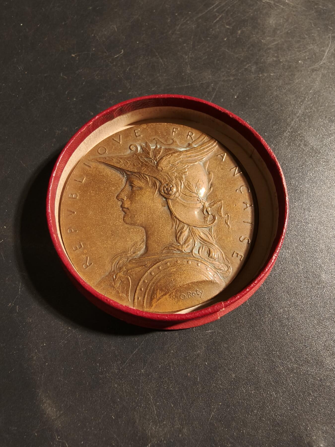 老王徽章第178期 法国内务部大铜章    原盒    戎装玛丽安娜     大师罗蒂版本     直径50mm    重量58.4g