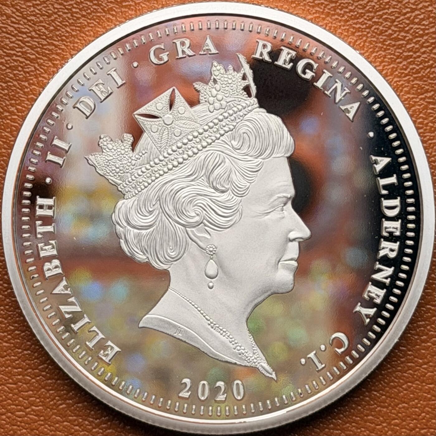 ＜星葵钱币社＞散币克朗场第68期·1月23日发货 〈发行量2020〉奥尔德尼岛2020年阵亡将士纪念日·罂粟花5镑克朗型镀银彩色纪念币