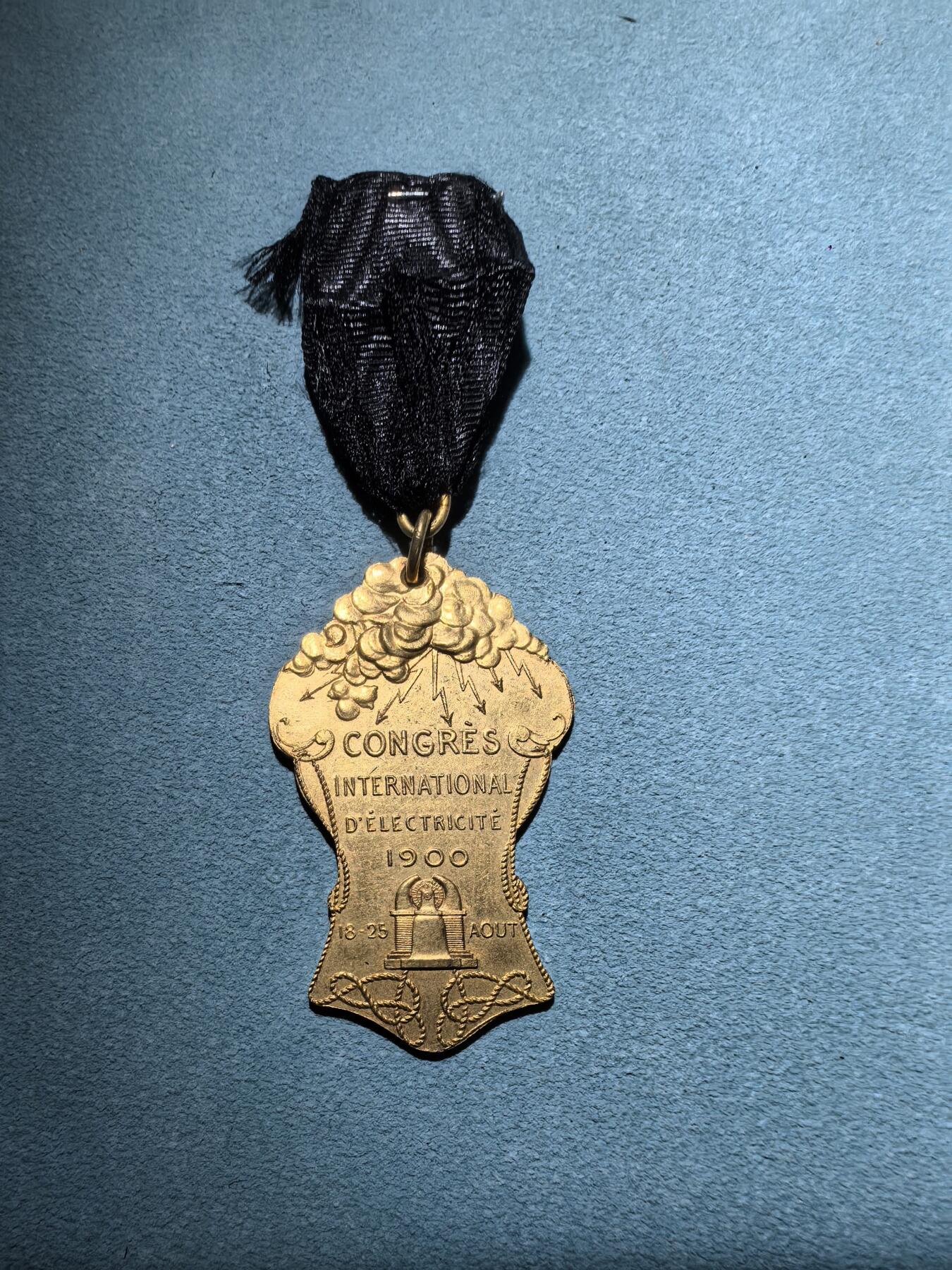 盛世勋华——号角文化勋章邮票专场拍卖第300期