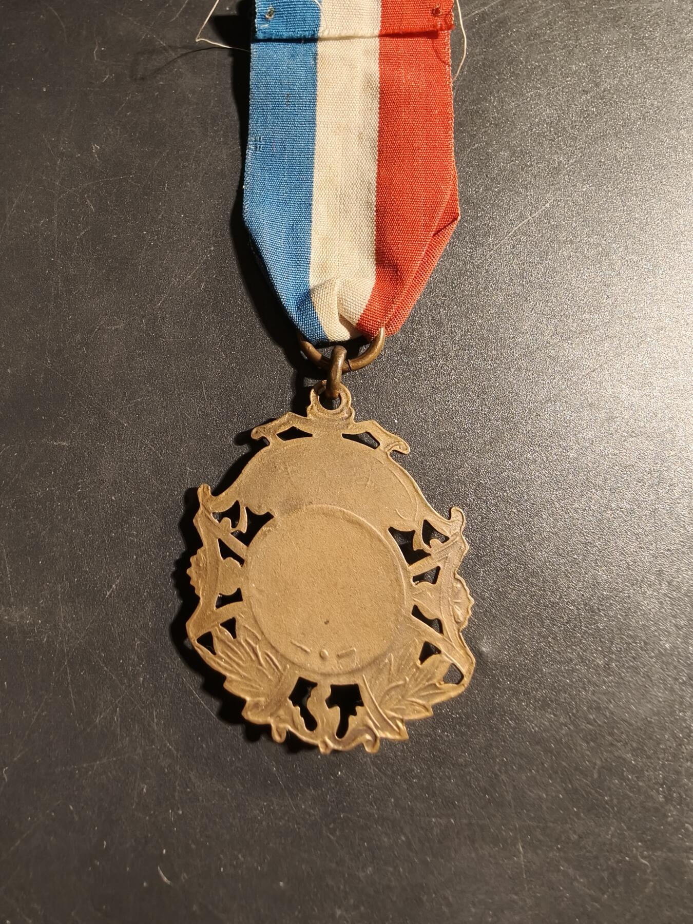 老王徽章第178期 法国铜级国家体育与体操联合会奖章