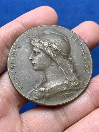 《竞宝斋》第460场 周日，周一，2场连拍 （全场包邮）欢迎送拍 - 法国 1908 法兰西女神铜章 罗蒂作品 40.3g 46mm