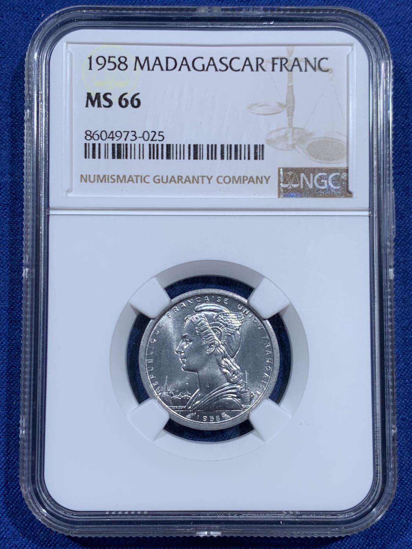 《竞宝斋》第460场 周日，周一，2场连拍 （全场包邮）欢迎送拍 NGC MS66 法属马达加斯加1958年1法郎 高分