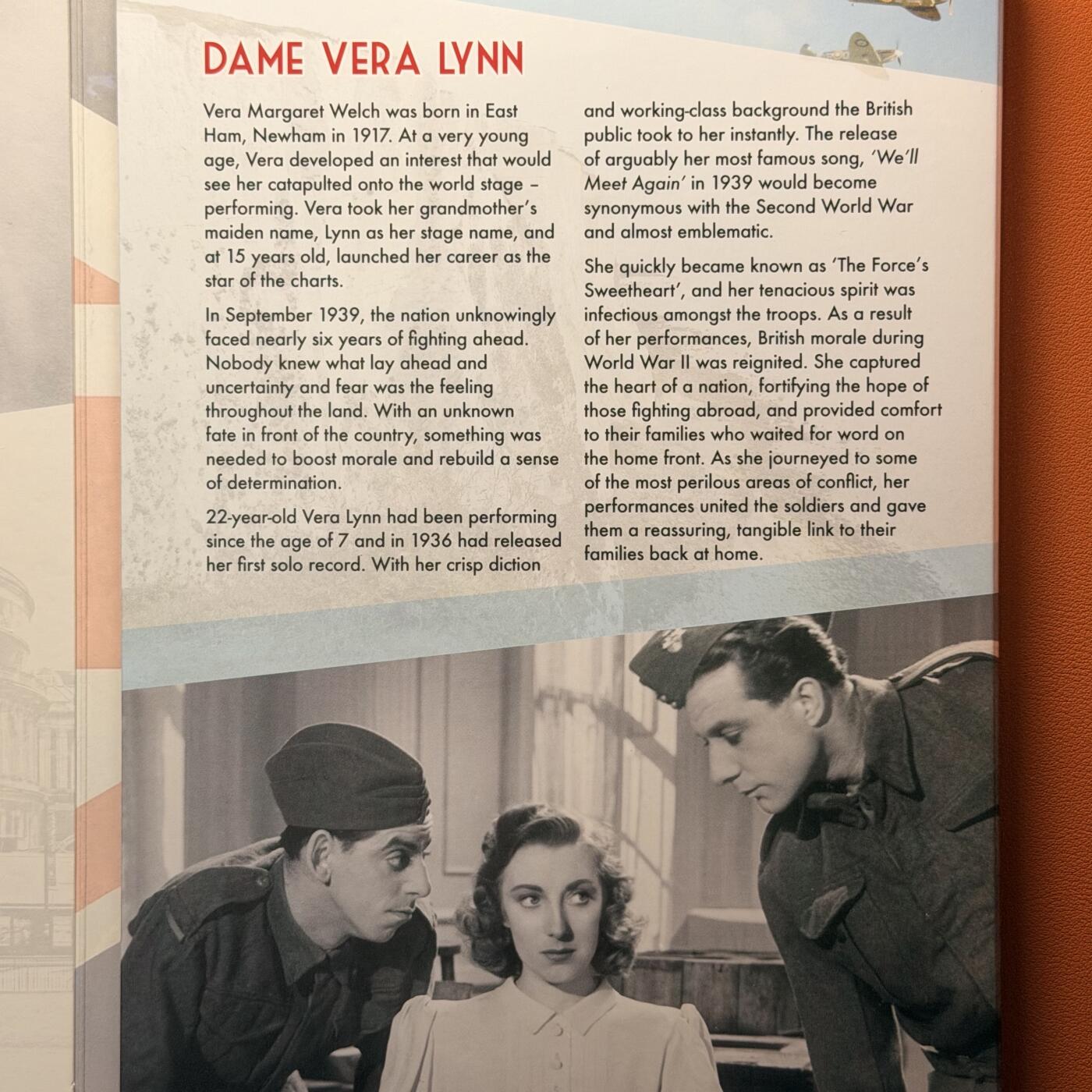 ＜星葵钱币社＞散币克朗场第68期·1月23日发货 〈勿拍·该系列克朗币中拍最多者将免费获取〉直布罗陀2020年薇拉·琳恩女爵士·一个名族的声音系列卡装纸盒册（空册不含纪念币）