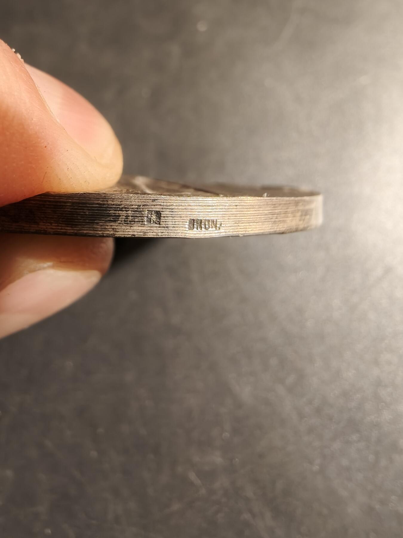 老王徽章第178期 法国图尔市农业委员会镀银大铜章     原盒    大师里维特作品     直径50mm     重量58.4g