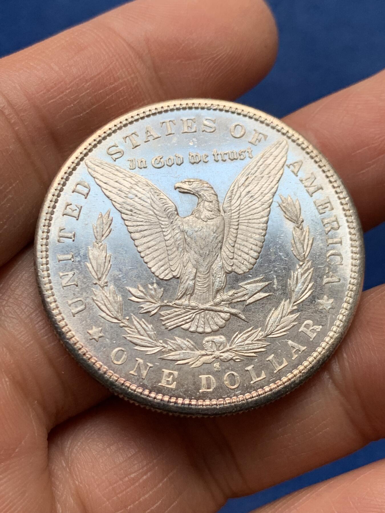 《竞宝斋》第460场 周日，周一，2场连拍 （全场包邮）欢迎送拍 美国1881年摩根1美元银币