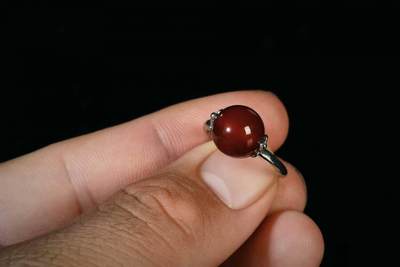 上海都达杂项专场四十八【全场包邮】  红玛瑙圆珠蛋面戒指86-250