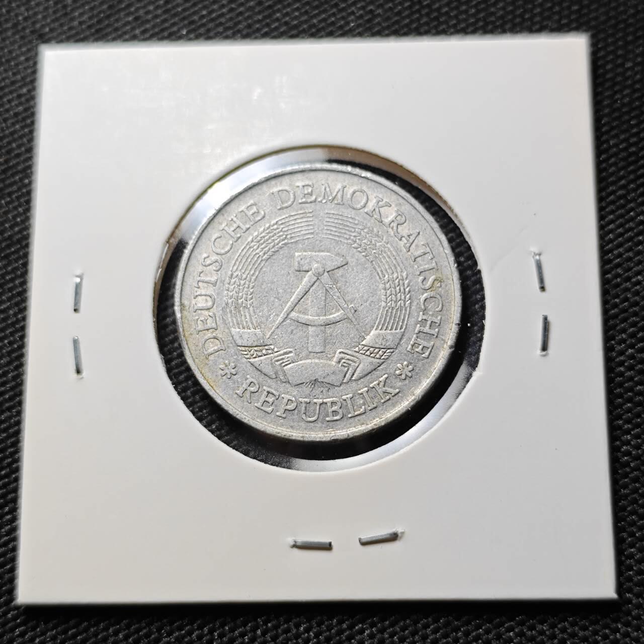 KK钱币收藏小铺  第388期  2月预留时间 周末发货  东德1马克