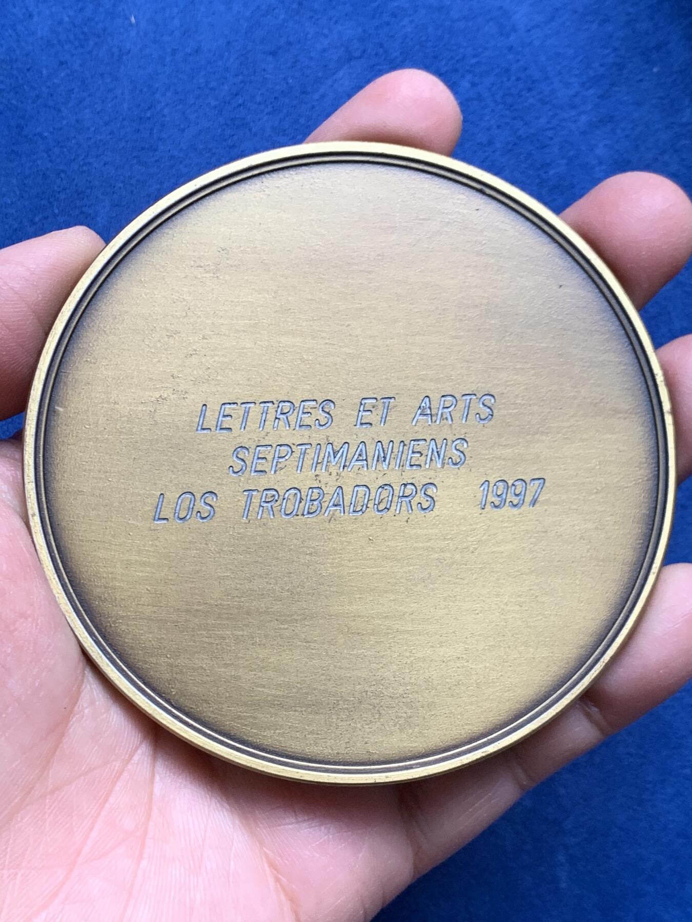 《竞宝斋》第460场 周日，周一，2场连拍 （全场包邮）欢迎送拍 1997年塞普蒂曼尼亚的文学与艺术-行吟诗人大铜章 201.4克 89mm 带盒