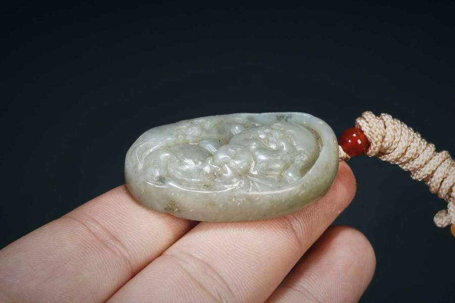 上海都达杂项专场三（全场包邮） 天然和田玉精雕《招财弥勒》挂件 附鉴定证书86-104