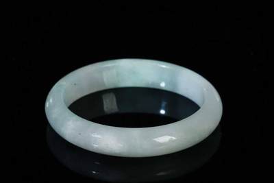 上海都达杂项专场三十四【年后发货全场包邮】  天然冰种翡翠手镯86-39