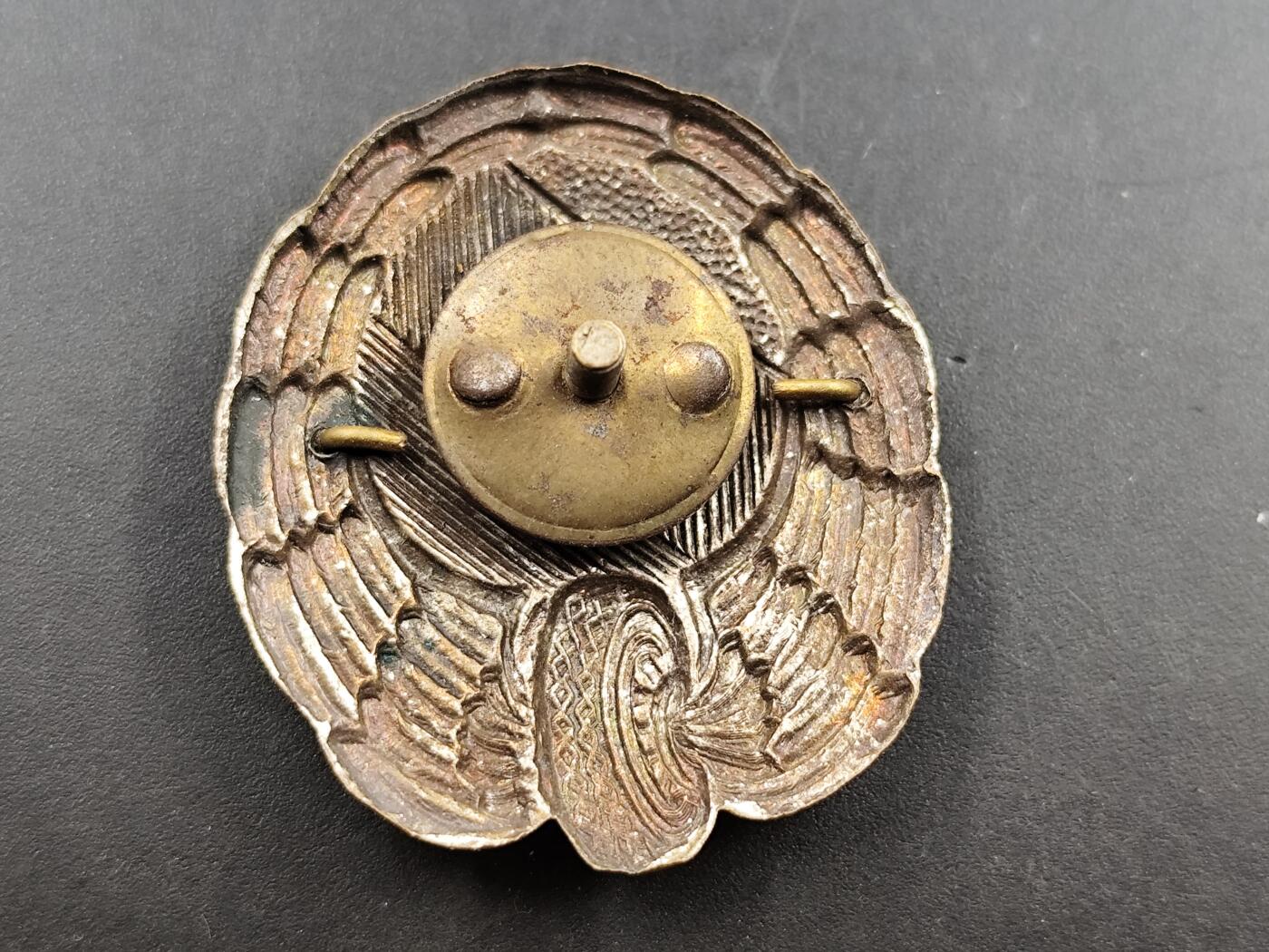 1月18日徽章钱币专场 保加利亚优秀卡车司机证章铜制发啦