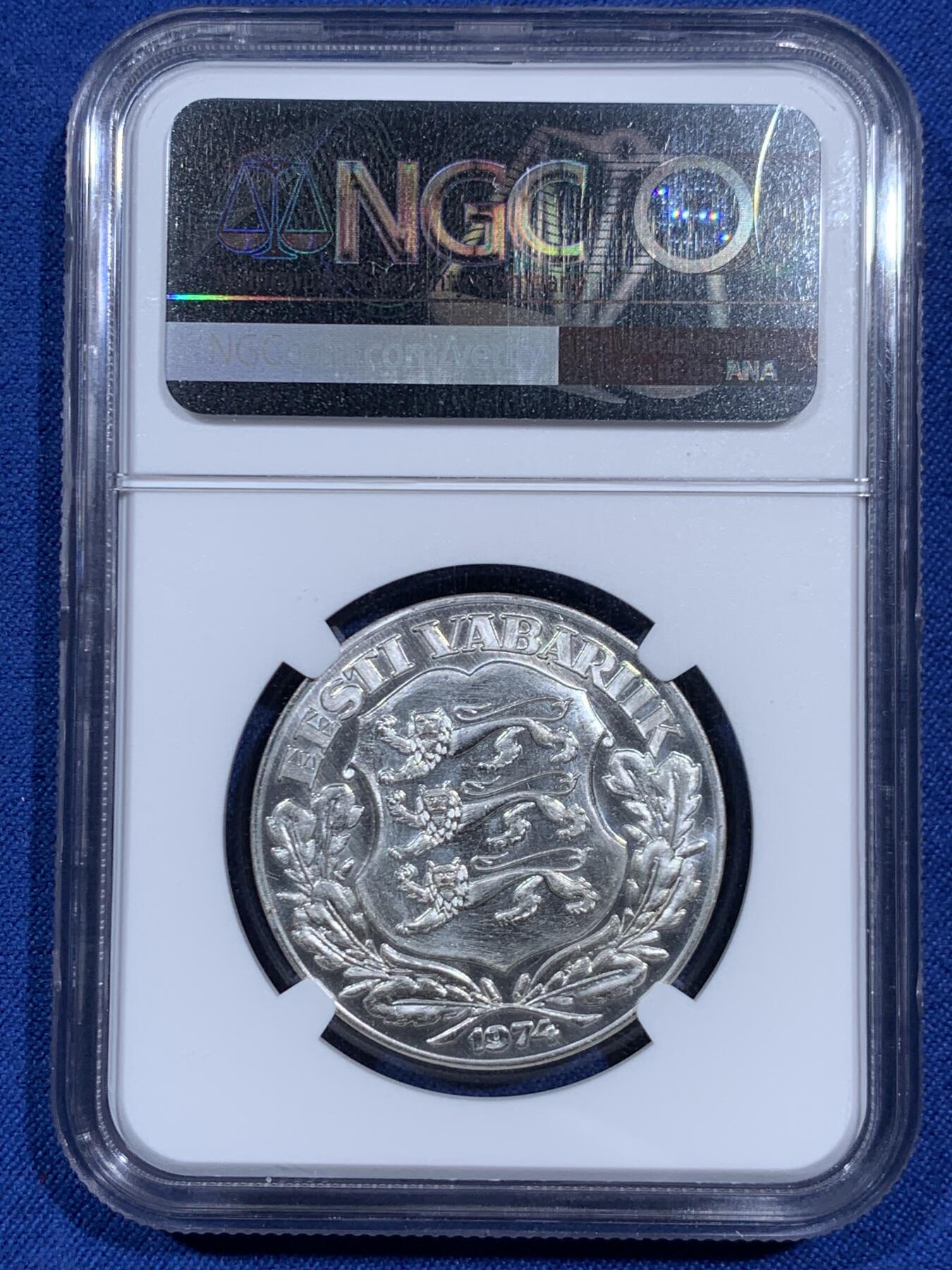 《竞宝斋》第460场 周日，周一，2场连拍 （全场包邮）欢迎送拍 NGC MS65 爱沙尼亚流亡政府 1974年 10克朗 仅铸造了950枚 在俄罗斯占领爱沙尼亚期间铸造的