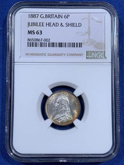《竞宝斋》第460场 周日，周一，2场连拍 （全场包邮）欢迎送拍 - NGC MS63 英国 1887年 维多利亚女王高冠6便士银币 转光强烈 包浆好看