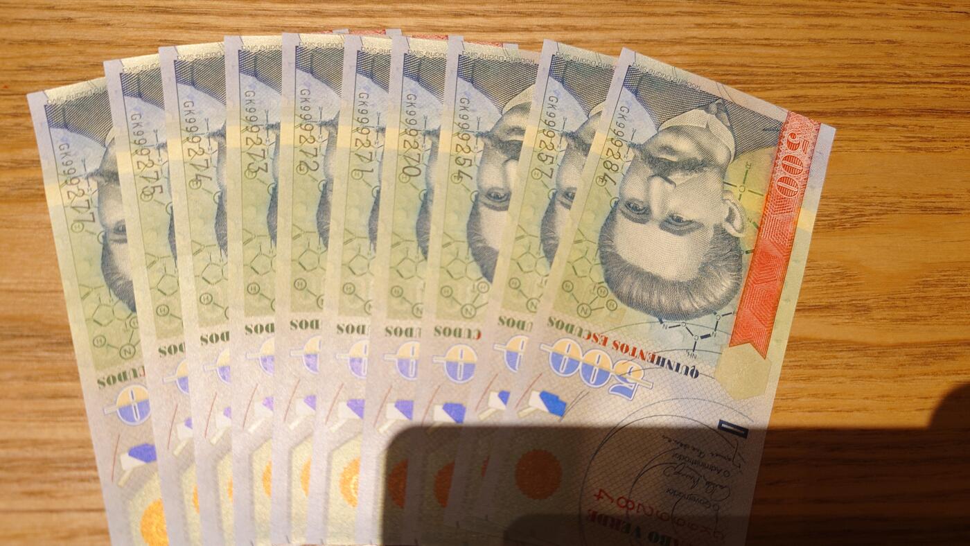 【新年九拍】世界钱币～微拍第230期暨2026年第9期  数十款低端纸币批发 成本价起拍