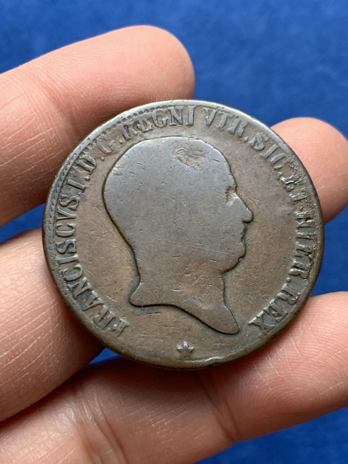 《竞宝斋》第460场 周日，周一，2场连拍 （全场包邮）欢迎送拍 意大利两西西里王国1825年弗朗切斯科一世10托尔内西铜币