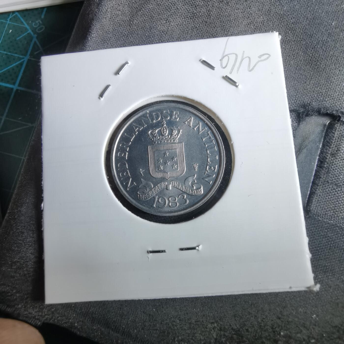 沼泽如烟--第967场 荷属安的列斯1983年2.5分