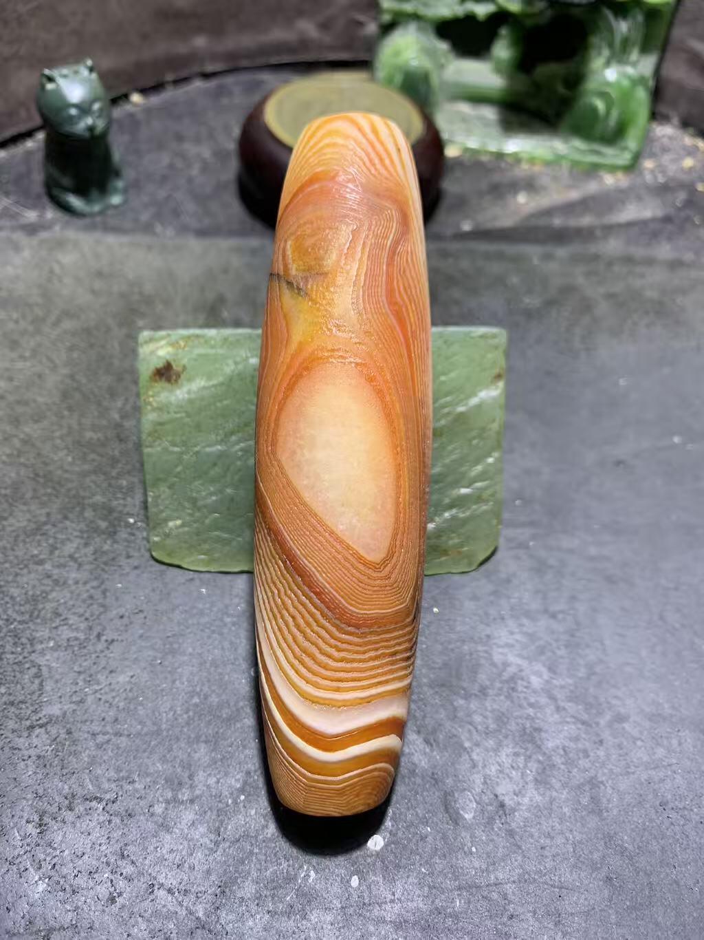 巨无霸天眼风化纹缠丝玛瑙大桶珠（把件)一颗