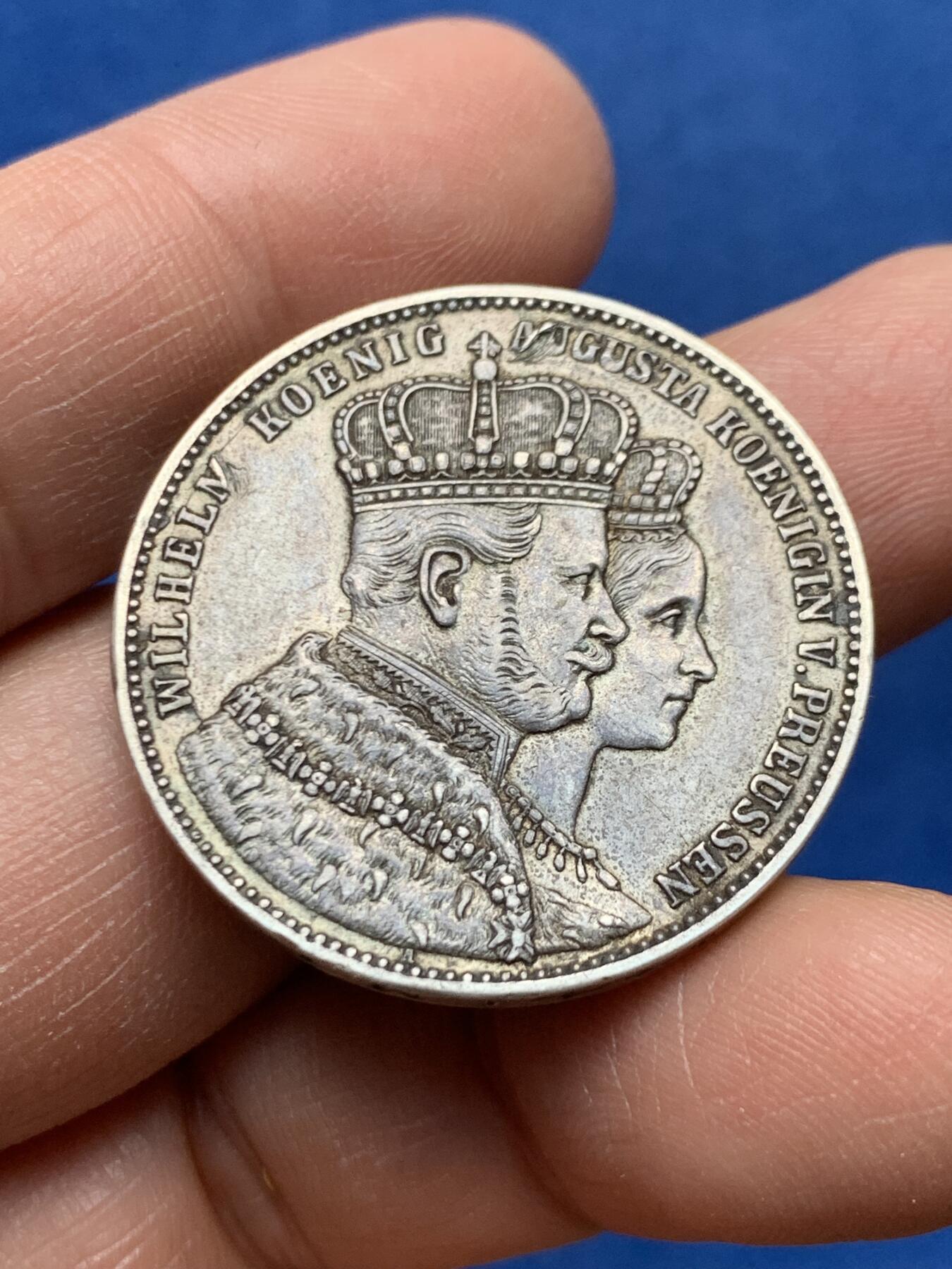 《竞宝斋》第460场 周日，周一，2场连拍 （全场包邮）欢迎送拍 德国 普鲁士 1861年 威廉一世 1泰勒 银币