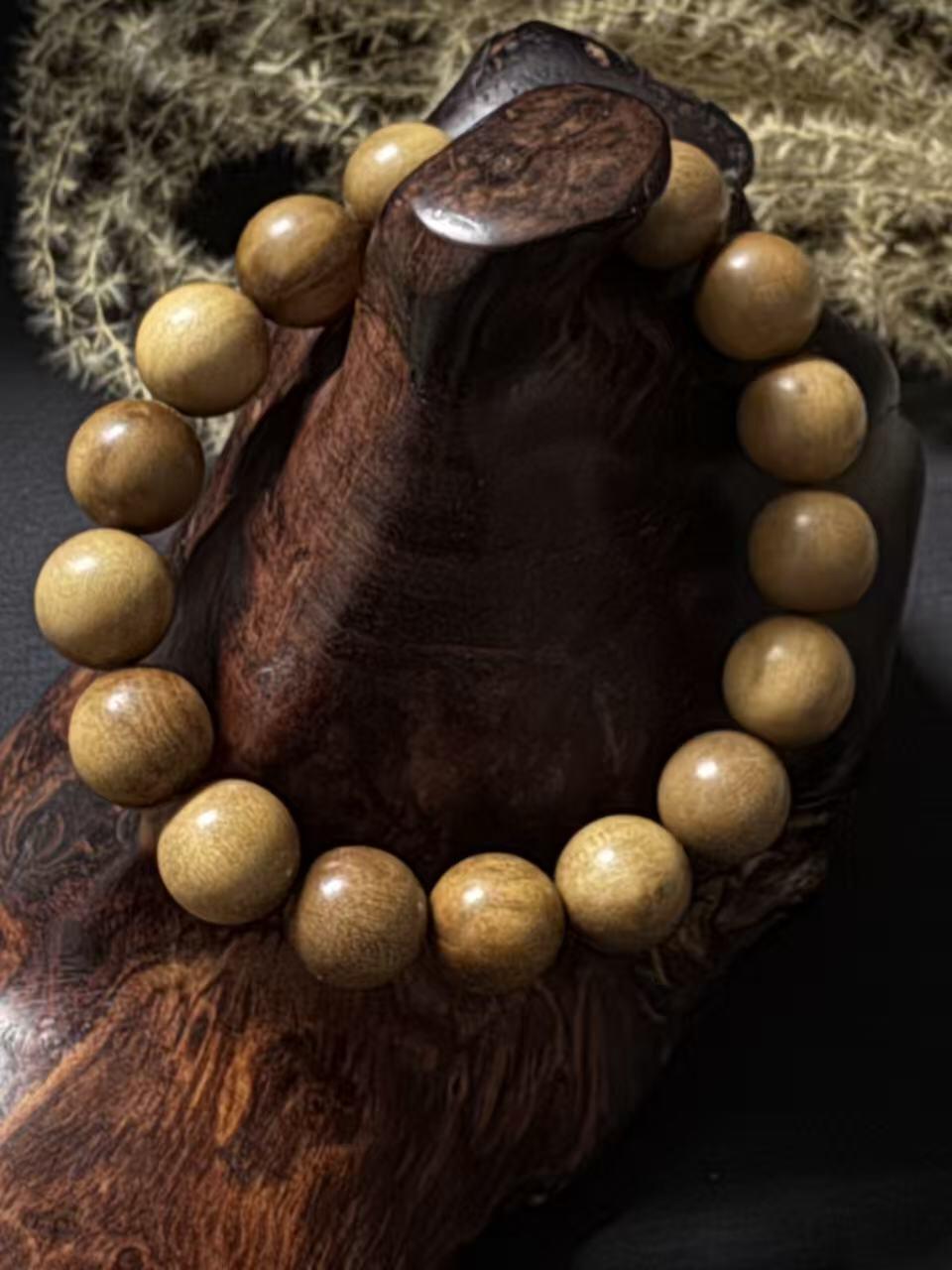 零元拍：正区印度迈索尔老山檀手串 12MM 