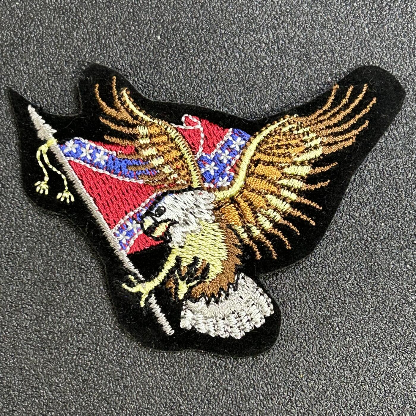 西秦中古拍卖第七十三期 美军臂章