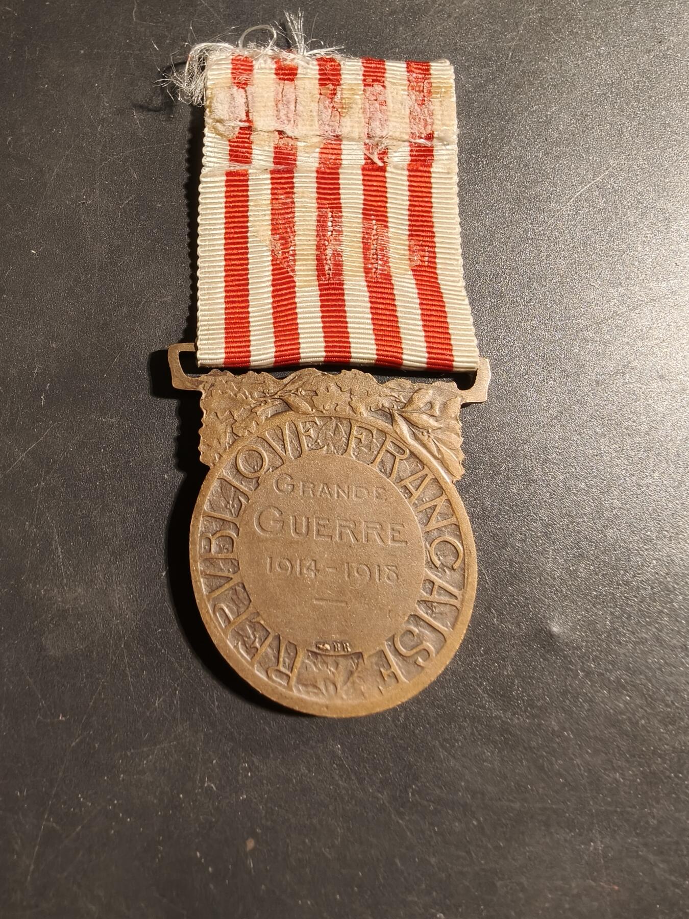 老王徽章第178期 法国一战纪念章