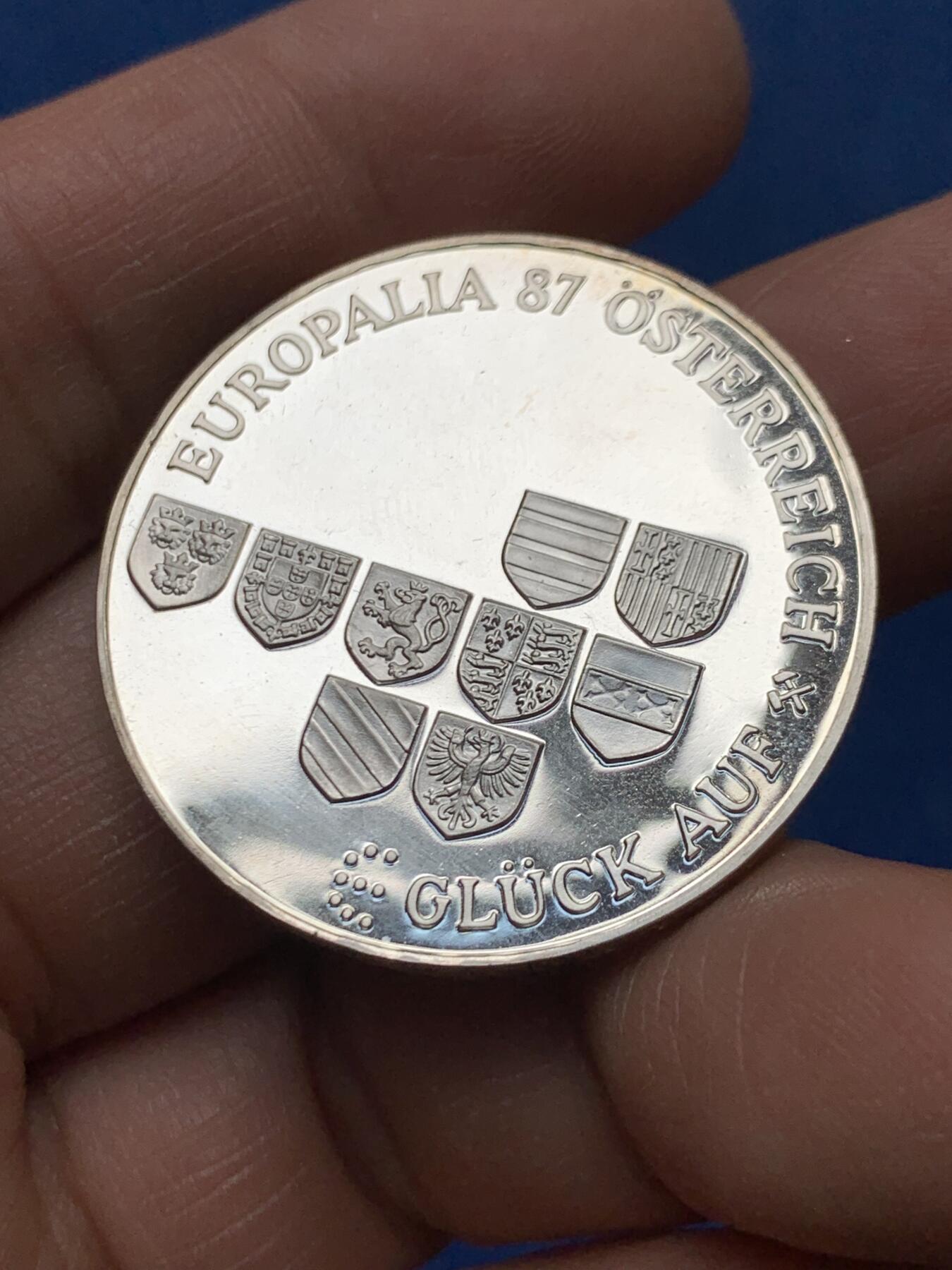 《竞宝斋》第460场 周日，周一，2场连拍 （全场包邮）欢迎送拍 奥地利1987年欧洲货币体系主题纪念银章 镜面感 900银 20克 34mm