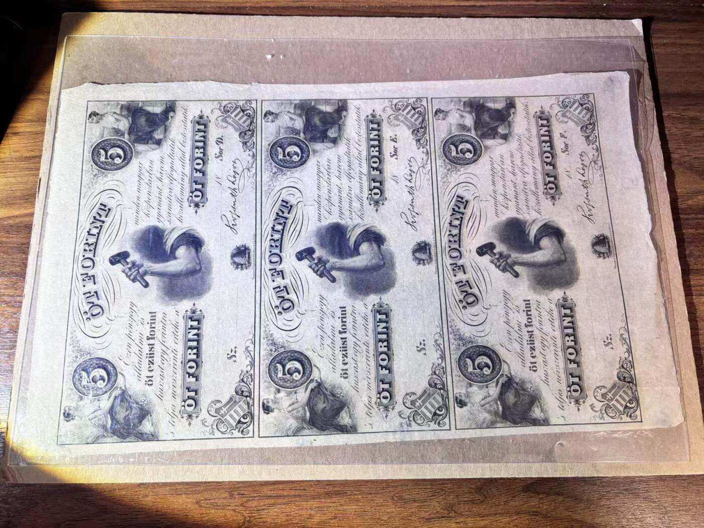 【Blue Auction】世界纸币精拍第777期——18级TOP拍卖/信誉/品质/专业/高效💫 【大面值连体少见】匈牙利1852年5福林 拉约什·科苏特流亡政府为反抗哈布斯堡王朝争取独立而募资用 农工商三图 美国代印 超大票幅 原汁原味 手签 UNC- 有一小裂