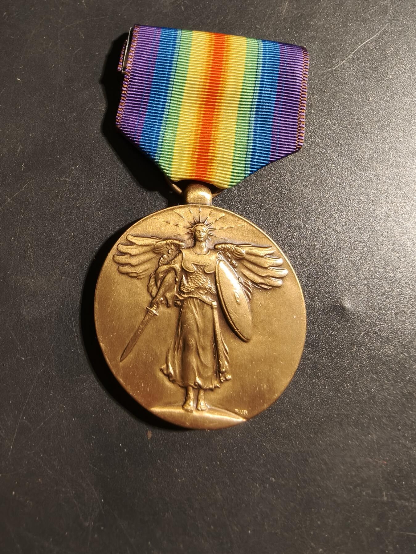 老王徽章第178期 美国一战胜利奖章