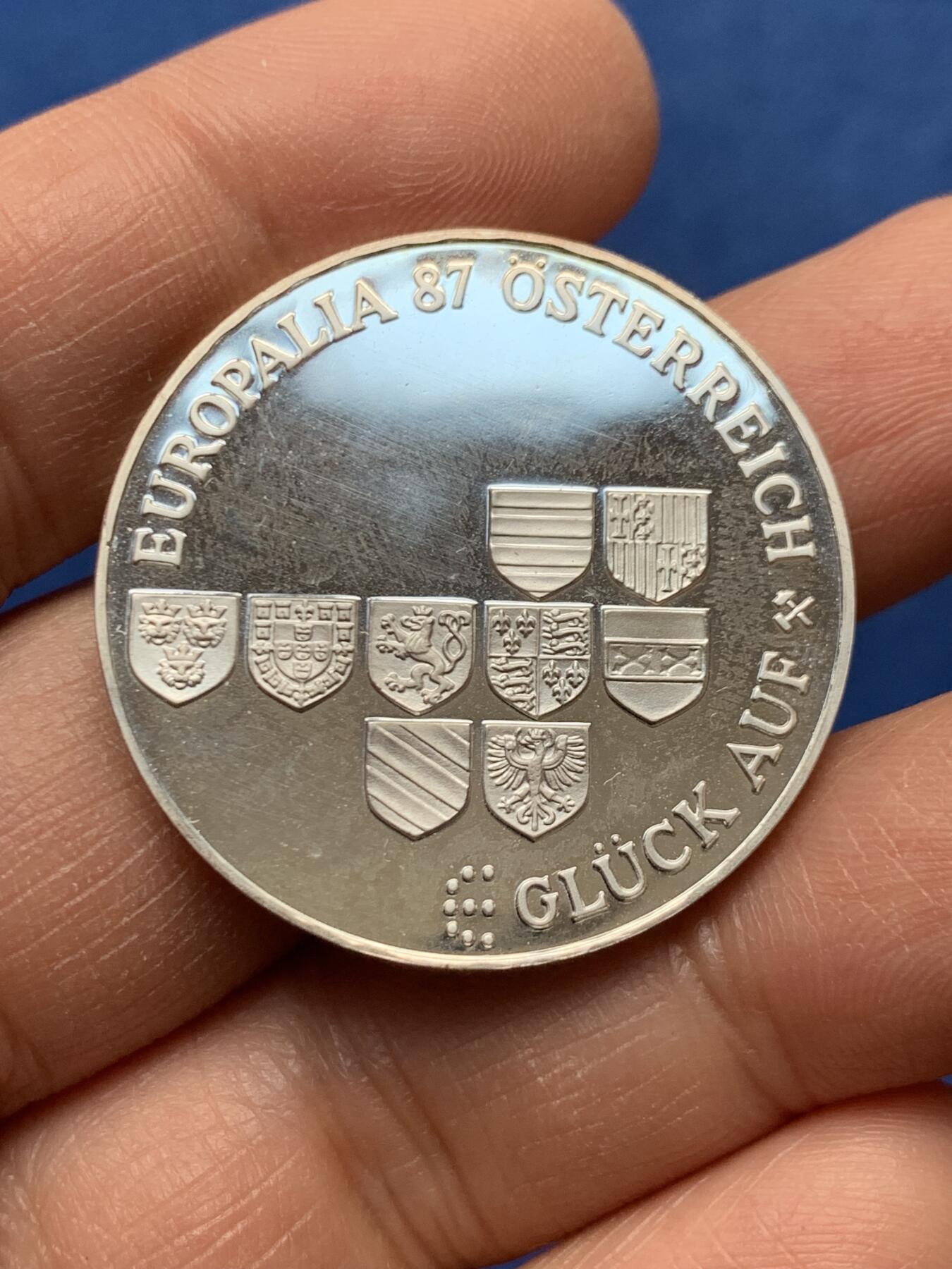 《竞宝斋》第460场 周日，周一，2场连拍 （全场包邮）欢迎送拍 奥地利1987年欧洲货币体系主题纪念银章 镜面感 900银 20克 34mm