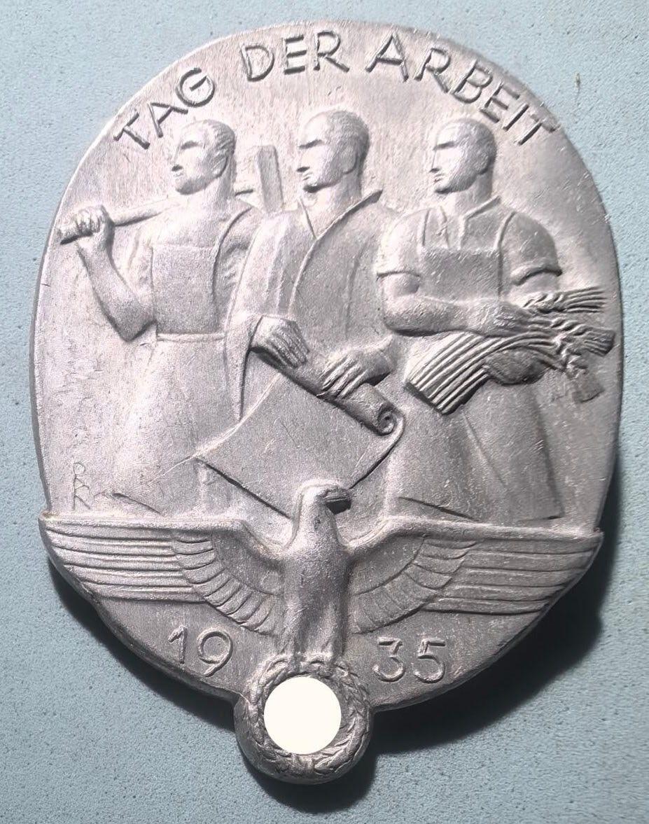 盛世勋华——号角文化勋章邮票专场拍卖第300期 德国（1939）1935年五一劳动节纪念证章 带厂标