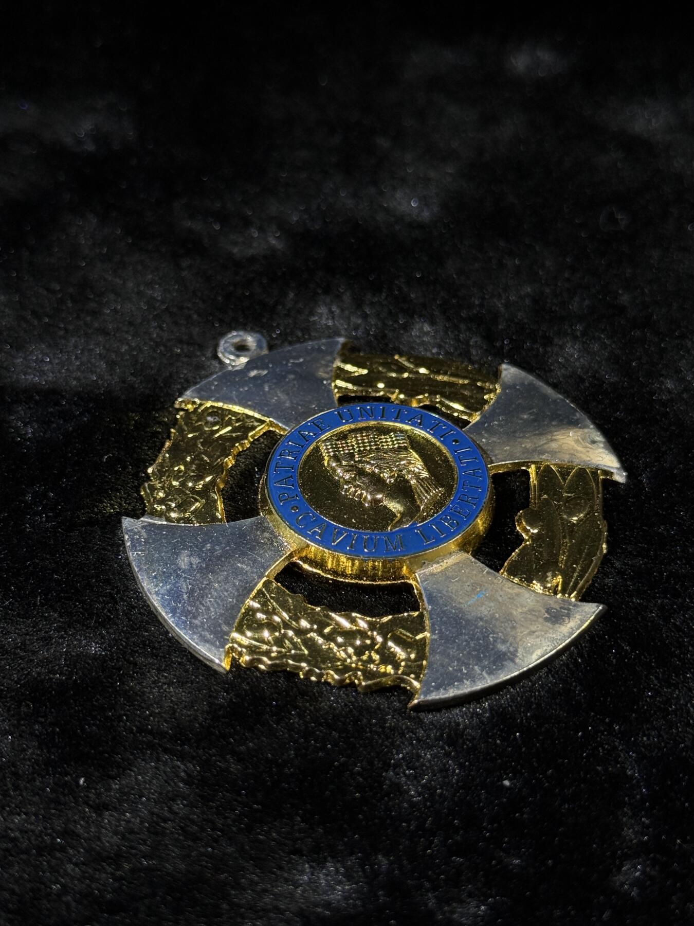 戎马世界章牌大赏第110期 意大利功绩勋章 大十字级挂章