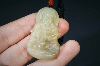 上海都达杂项专场三十四【年后发货全场包邮】  天然和田玉精雕《观音》挂件 附鉴定证书86-109