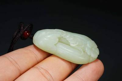 上海都达杂项专场三十四【年后发货全场包邮】  天然和田玉精雕《福瓜》挂件86-99